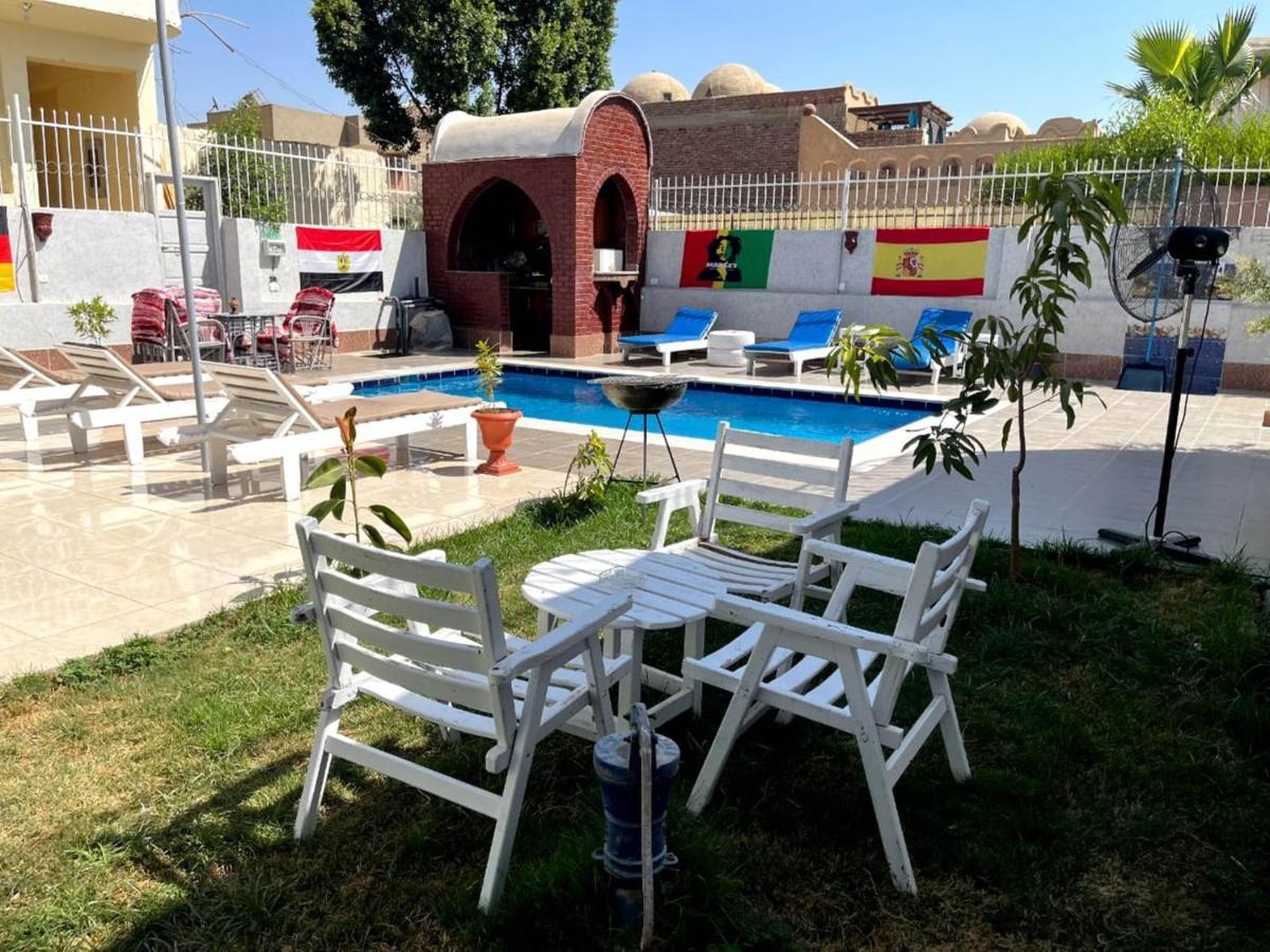 Guest house Oasis *